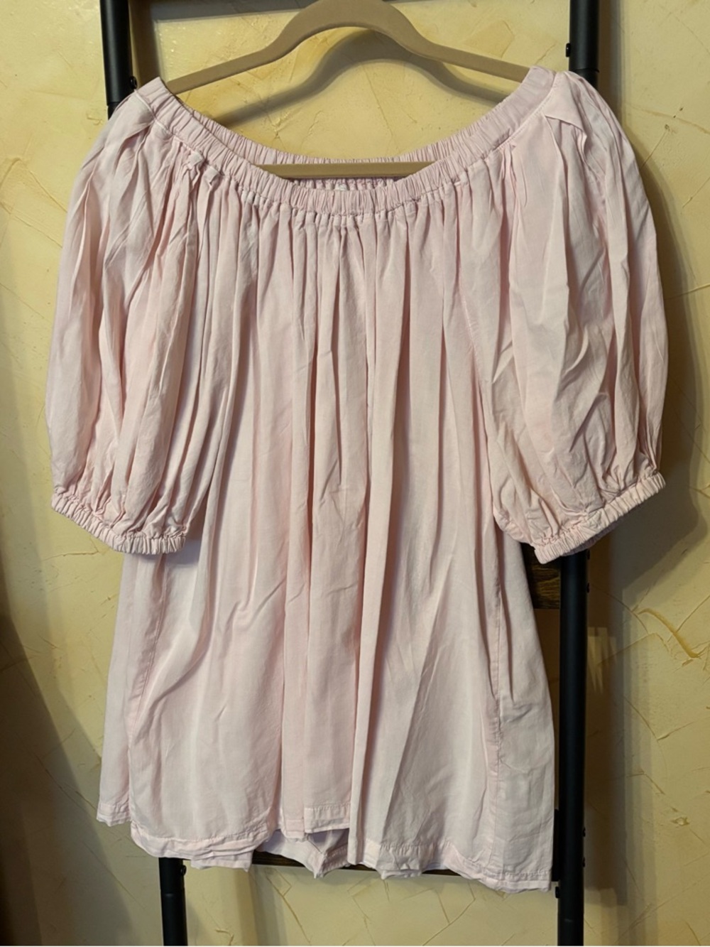 Wilt Size M Light Pink Off-Shoulder Tunic Top